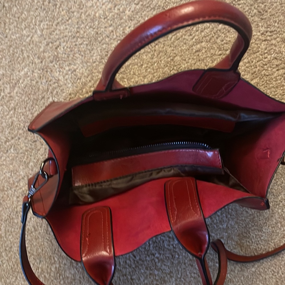 Red shoulder bag - Picture 4 of 6